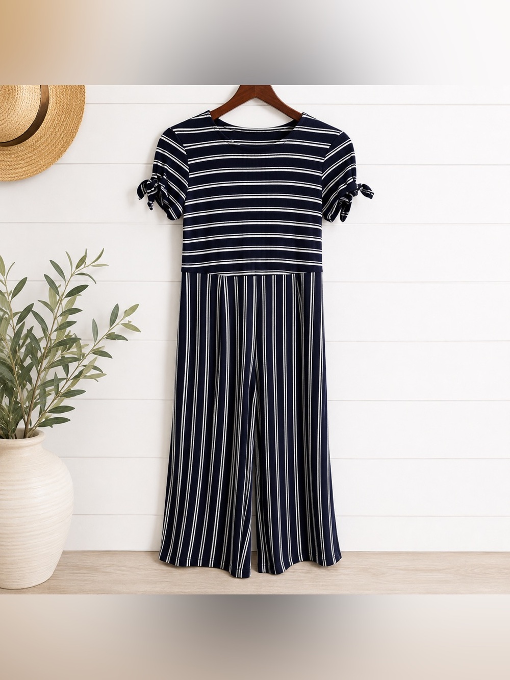 My Michelle Girls Striped Wide Leg Jumpsuit Navy White Tie Sleeve Size L